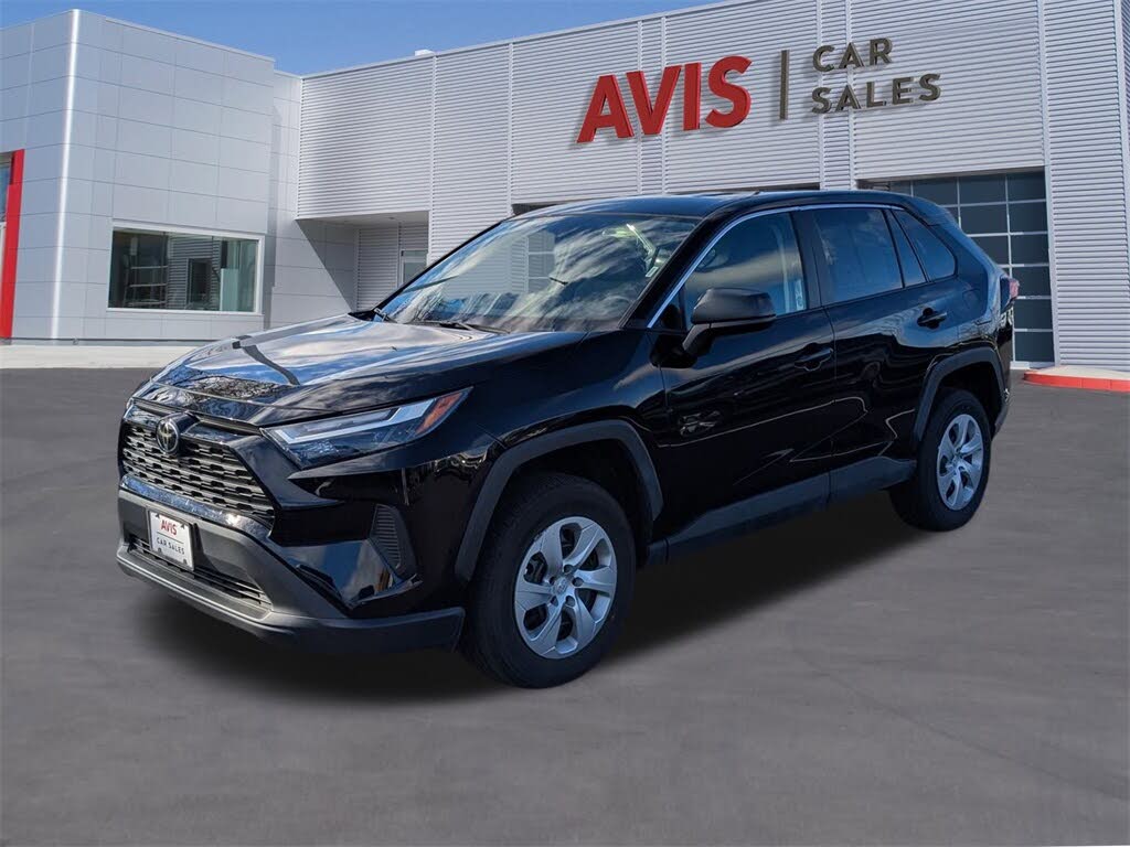2025 Toyota RAV4 LE AWD