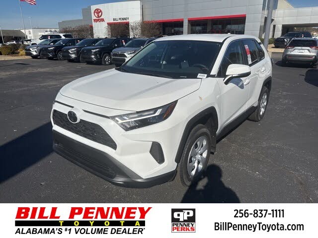 2025 Toyota RAV4 LE FWD