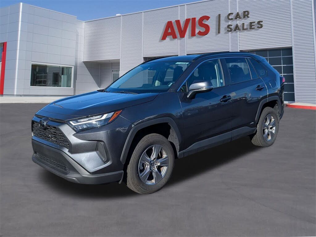 2025 Toyota RAV4 Hybrid XLE AWD