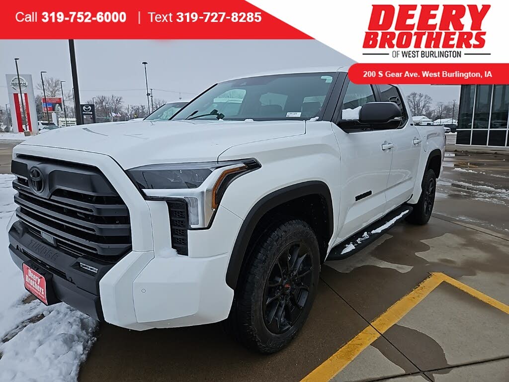 2025 Toyota Tundra SR5 CrewMax Cab 4WD