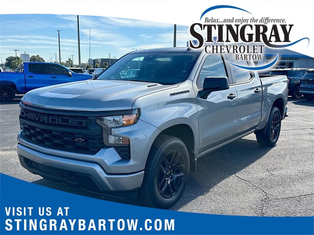 2026 Chevrolet Silverado 1500 Custom Crew Cab RWD