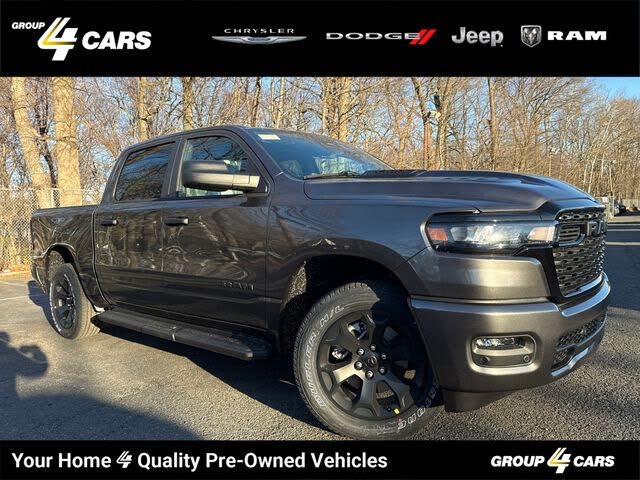 2026 RAM 1500 Express Crew Cab 4WD