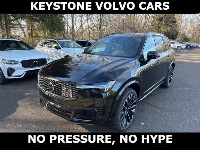 2026 Volvo XC90 B6 Ultra Dark 7-Passenger AWD