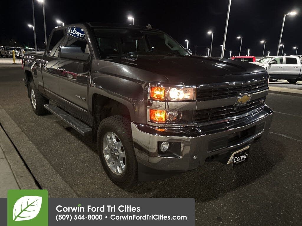 2015 Chevrolet Silverado 2500HD LTZ Crew Cab 4WD