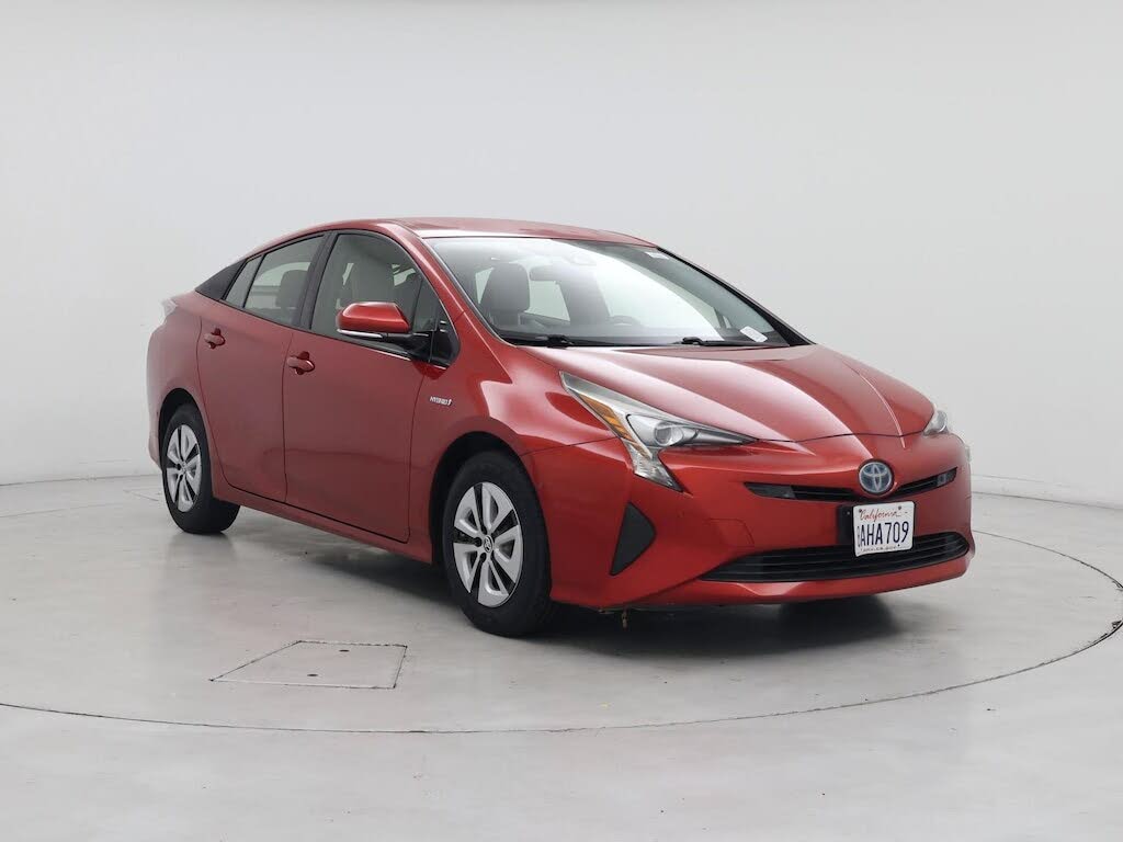 2017 Toyota Prius Two FWD