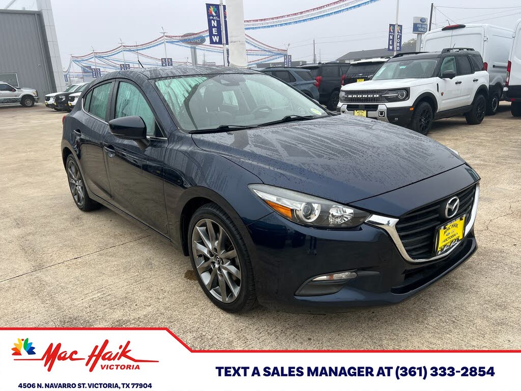 2018 Mazda MAZDA3 Touring Hatchback