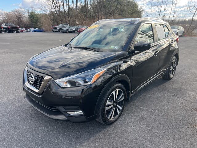 2019 Nissan Kicks SR FWD