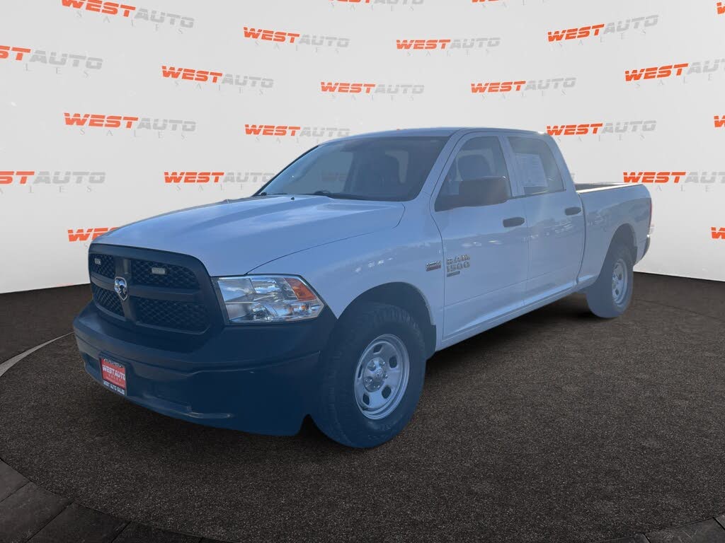 2019 RAM 1500 Classic Tradesman Crew Cab 4WD