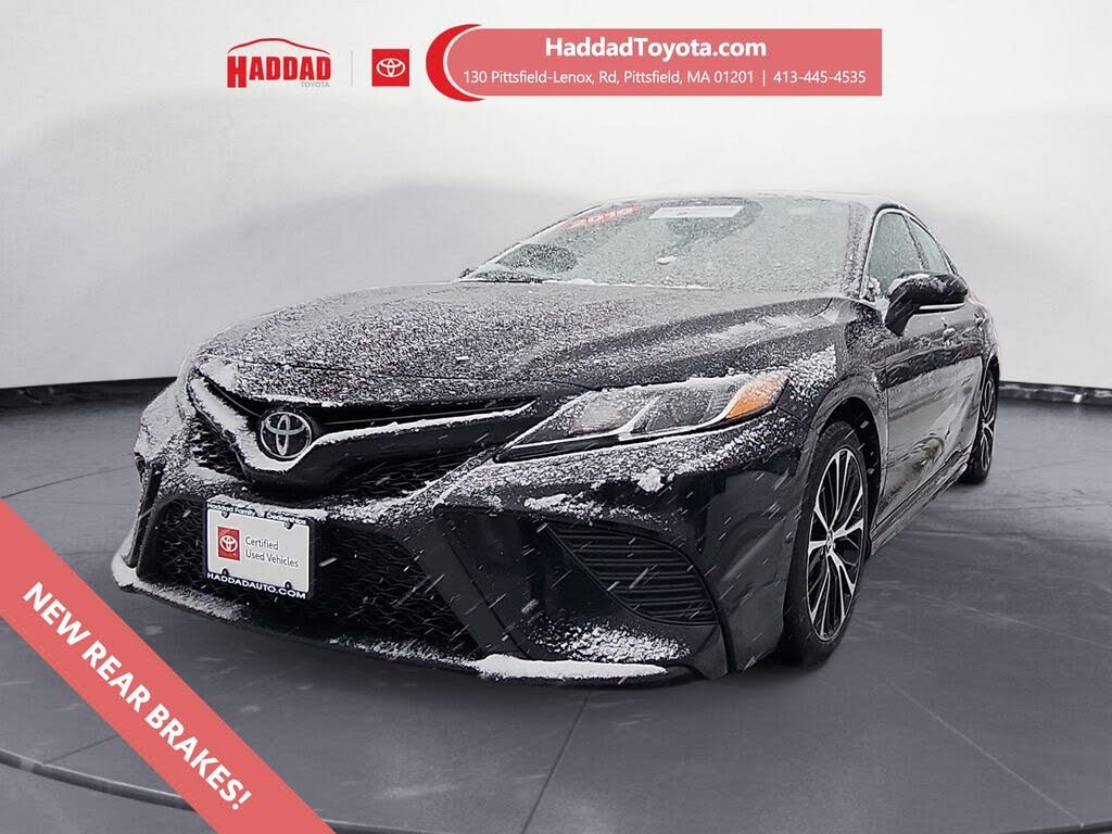 2019 Toyota Camry SE FWD