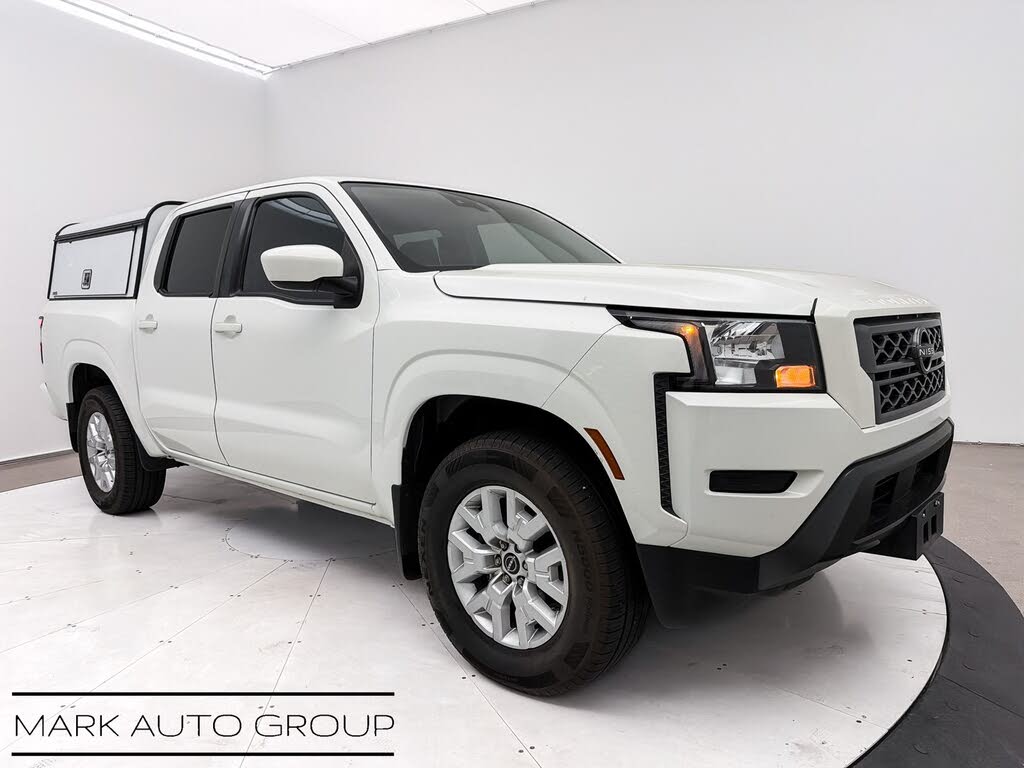 2022 Nissan Frontier SV Crew Cab RWD