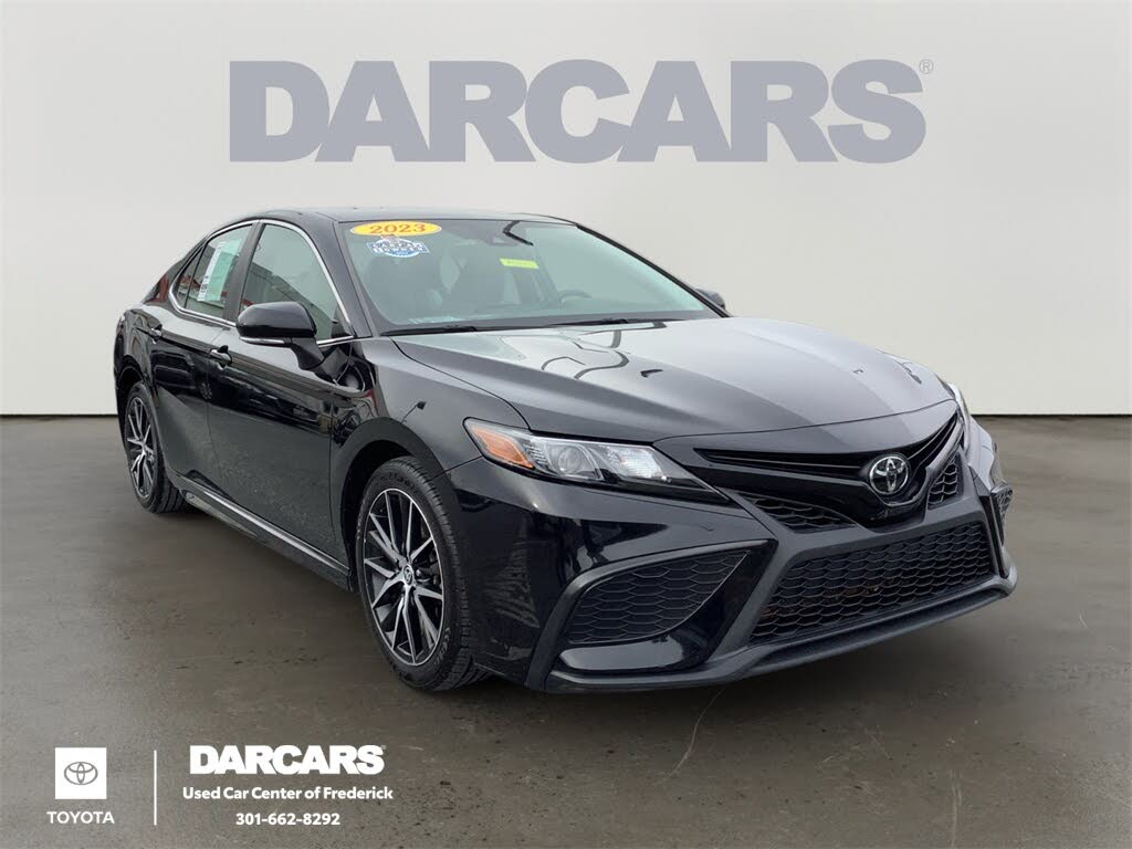2023 Toyota Camry SE FWD