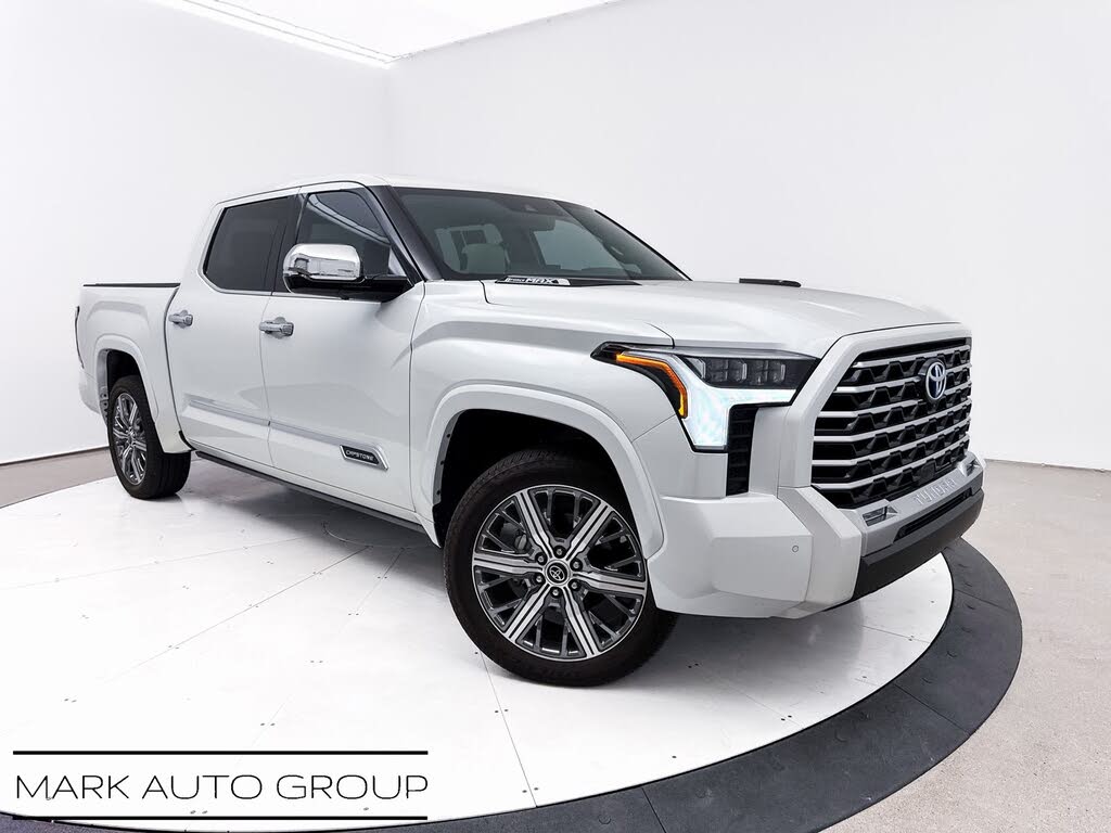 2023 Toyota Tundra Hybrid Capstone HV CrewMax Cab 4WD