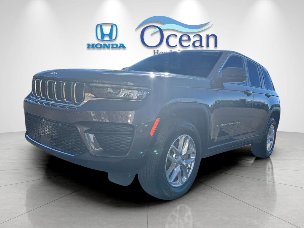 2024 Jeep Grand Cherokee Laredo X 4WD