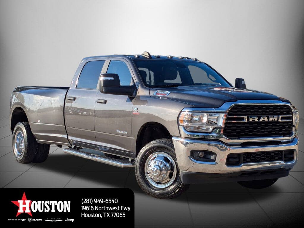 2024 RAM 3500 Big Horn Crew Cab LB DRW 4WD