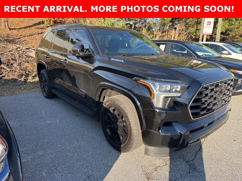 2024 Toyota Sequoia Platinum 4WD