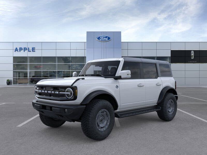 2025 Ford Bronco Outer Banks 4-Door 4WD