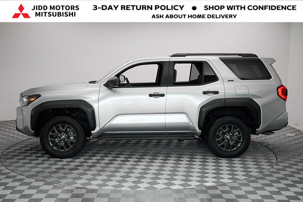 2025 Toyota 4Runner SR5 4WD