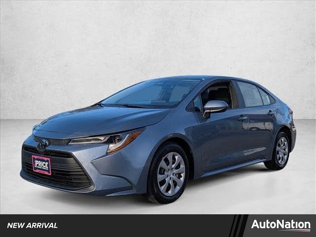 2025 Toyota Corolla LE FWD