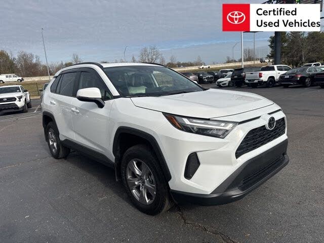 2025 Toyota RAV4 XLE AWD