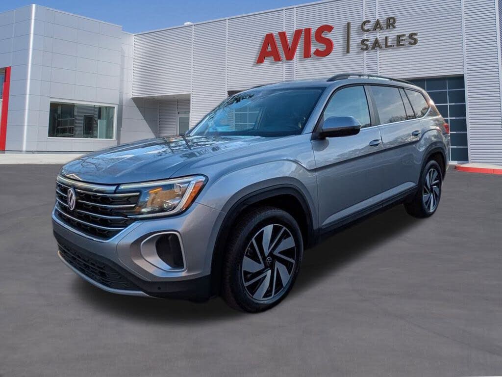 2025 Volkswagen Atlas SE FWD with Technology