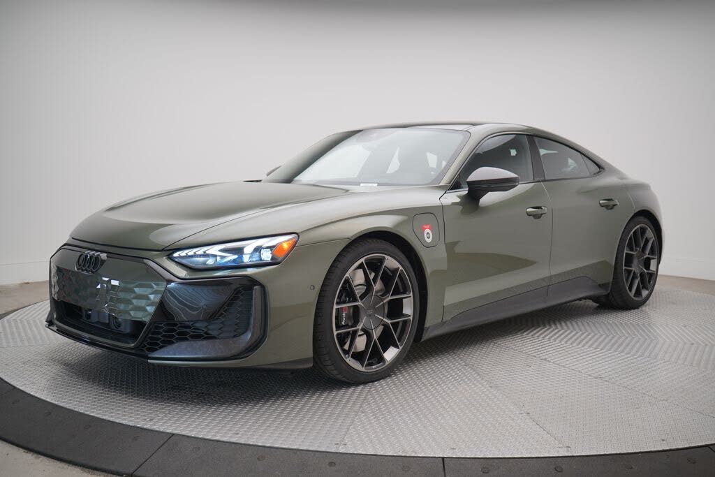 2026 Audi RS e-tron GT quattro Performance