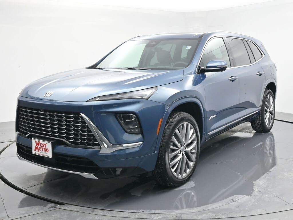 2026 Buick Enclave Avenir AWD