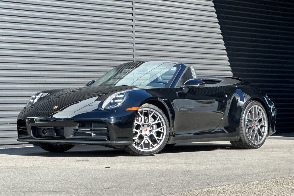 2026 Porsche 911 Carrera Cabriolet RWD