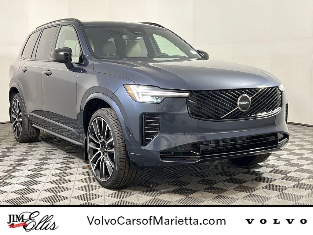 2026 Volvo XC90 B6 Ultra Dark 7-Passenger AWD