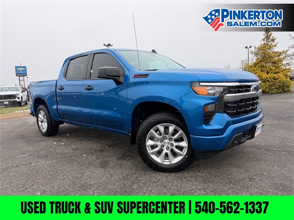 2023 Chevrolet Silverado 1500 Custom Crew Cab 4WD