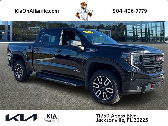 2023 GMC Sierra 1500 AT4 Crew Cab 4WD