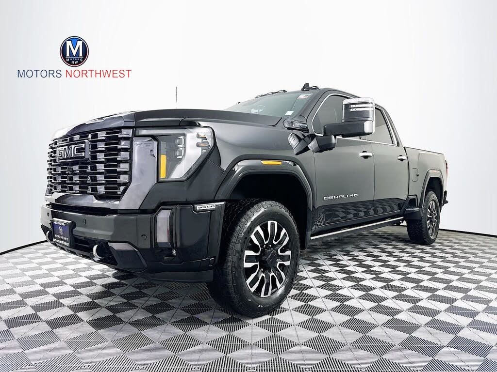 2024 GMC Sierra 3500HD Denali Ultimate Crew Cab 4WD