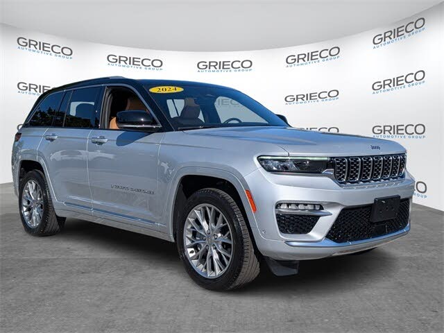 2024 Jeep Grand Cherokee Summit 4WD