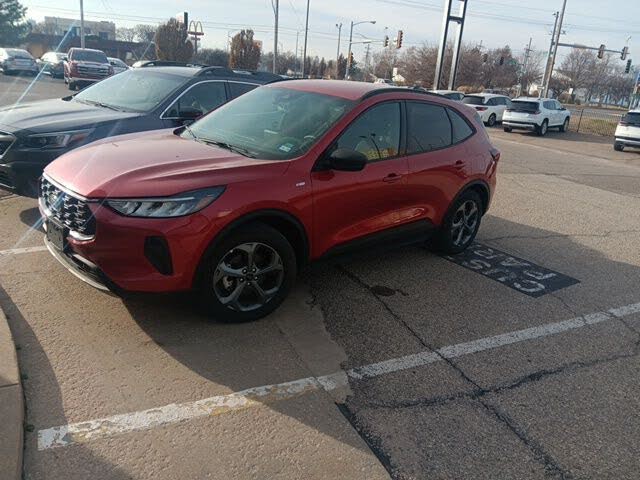 2025 Ford Escape ST-Line FWD