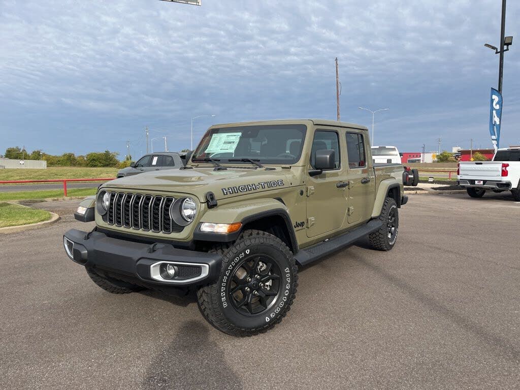 2025 Jeep Gladiator High Tide Crew Cab 4WD