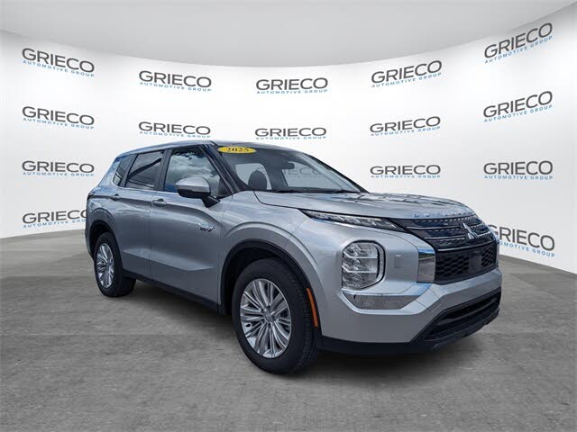 2025 Mitsubishi Outlander Hybrid Plug-in ES S-AWC