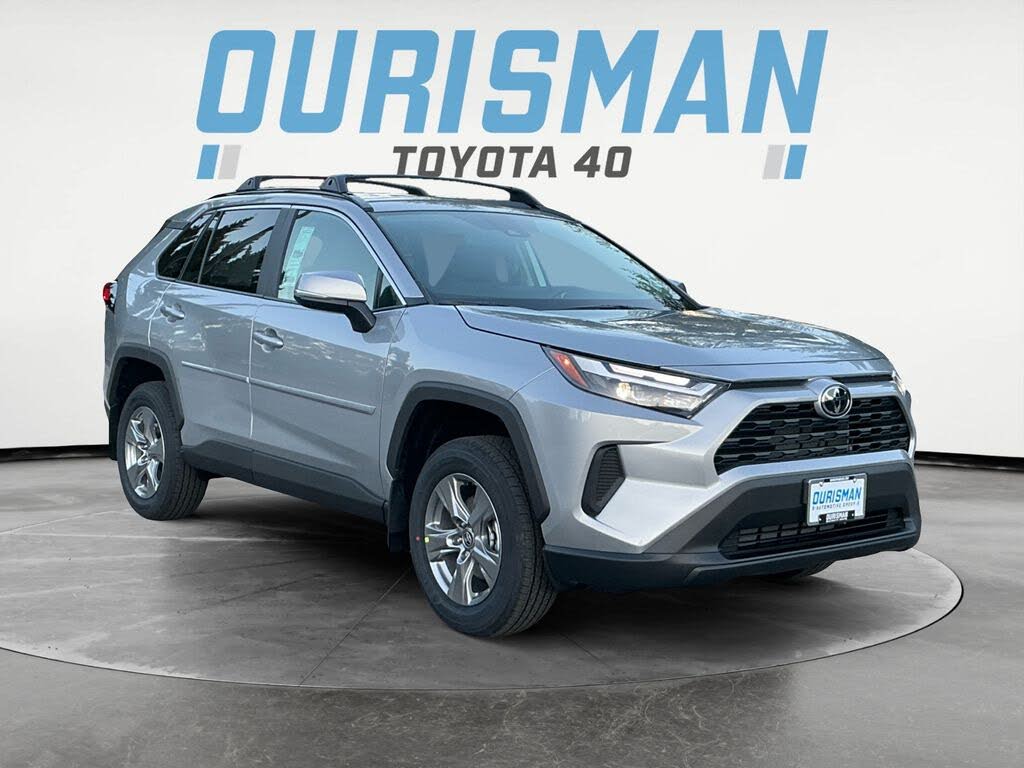 2025 Toyota RAV4 XLE AWD