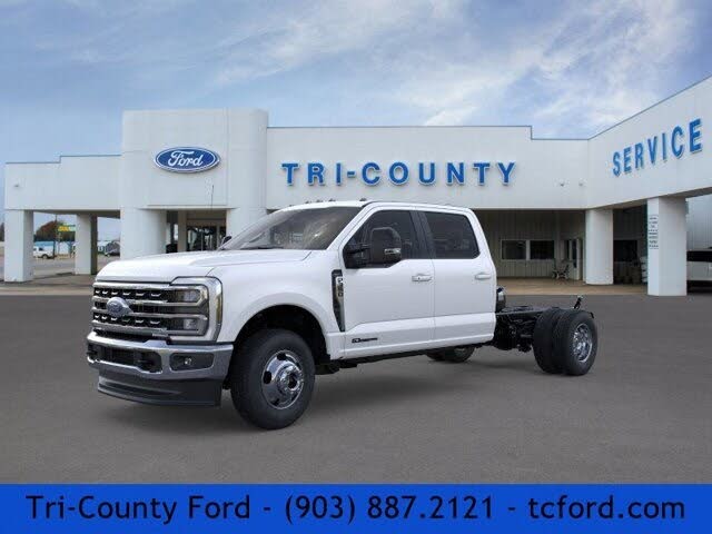 2026 Ford F-350 Super Duty Chassis Lariat Crew Cab DRW 4WD