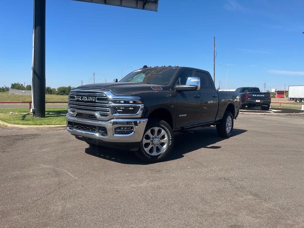 2026 RAM 2500 Laramie Crew Cab 4WD