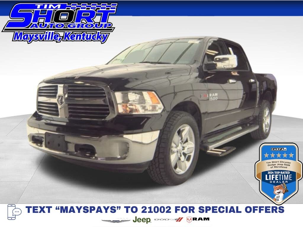 2017 RAM 1500 SLT Crew Cab 4WD