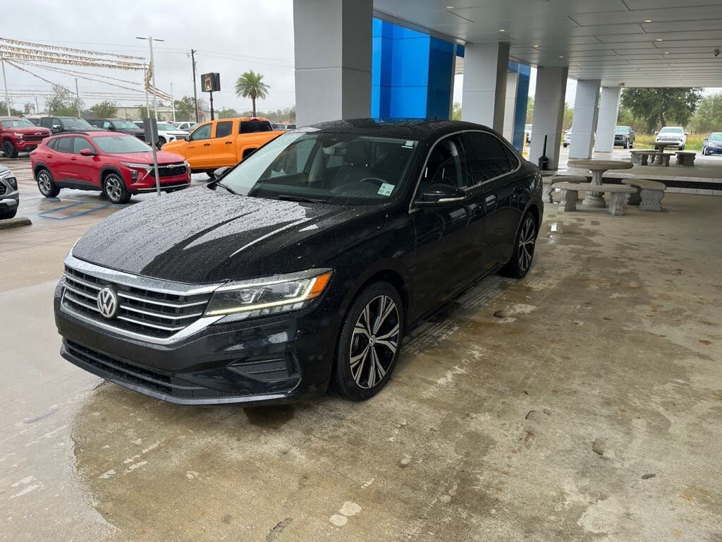 2021 Volkswagen Passat 2.0T SE FWD