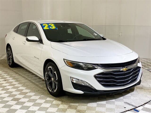 2023 Chevrolet Malibu LT with 1LT FWD
