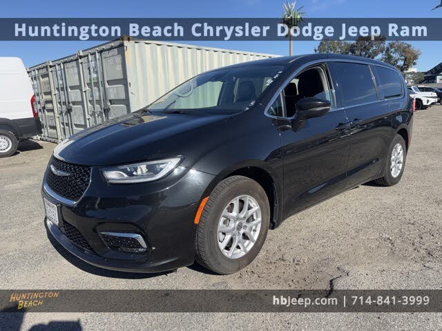 2023 Chrysler Pacifica Touring L FWD