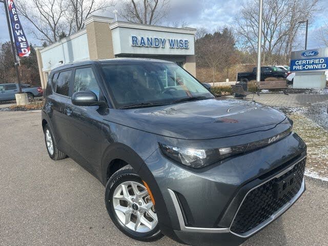 2023 Kia Soul LX FWD