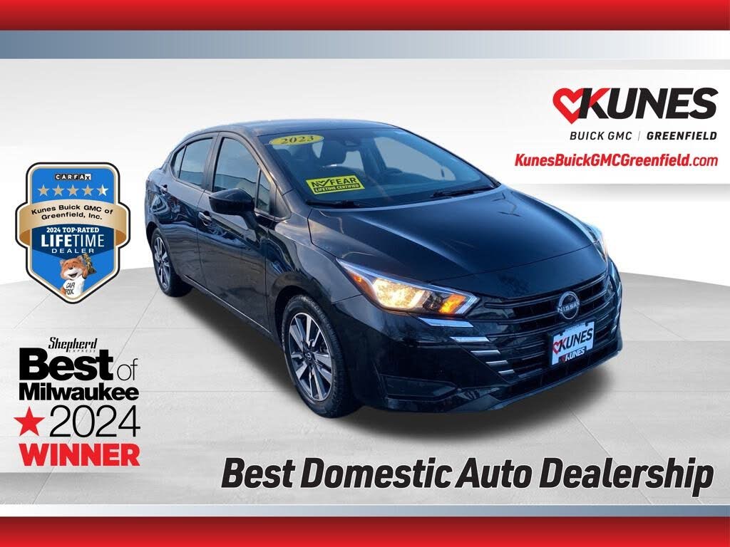 2023 Nissan Versa SV FWD