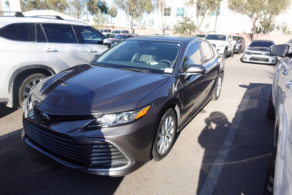 2023 Toyota Camry LE FWD