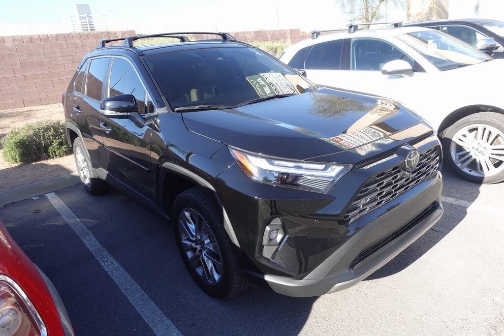 2023 Toyota RAV4 Limited FWD
