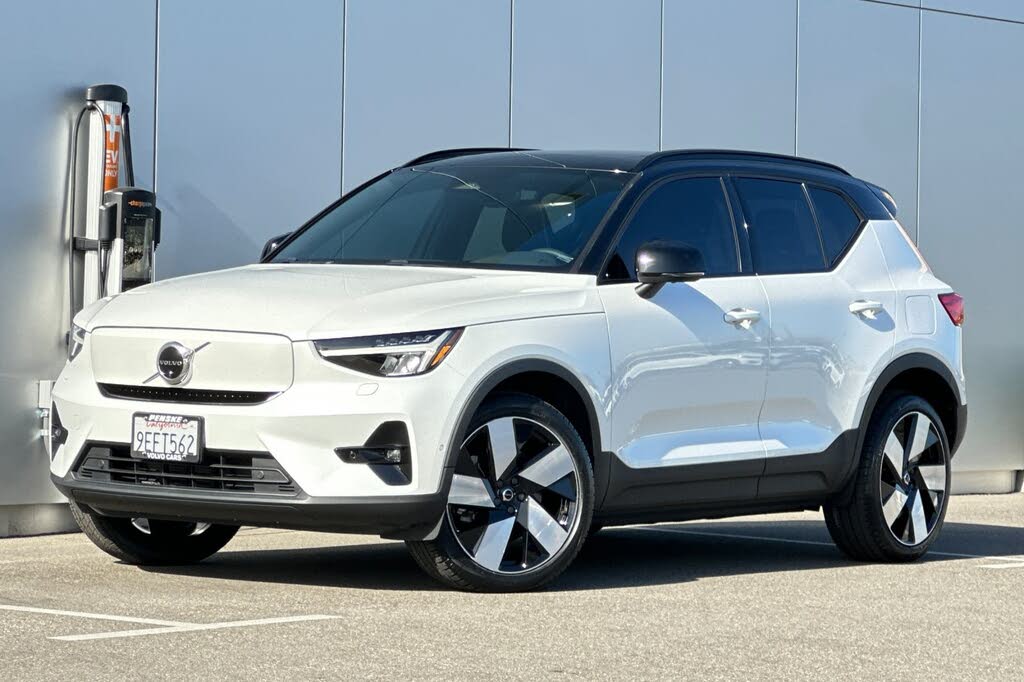 2023 Volvo XC40 Recharge Twin Ultimate eAWD