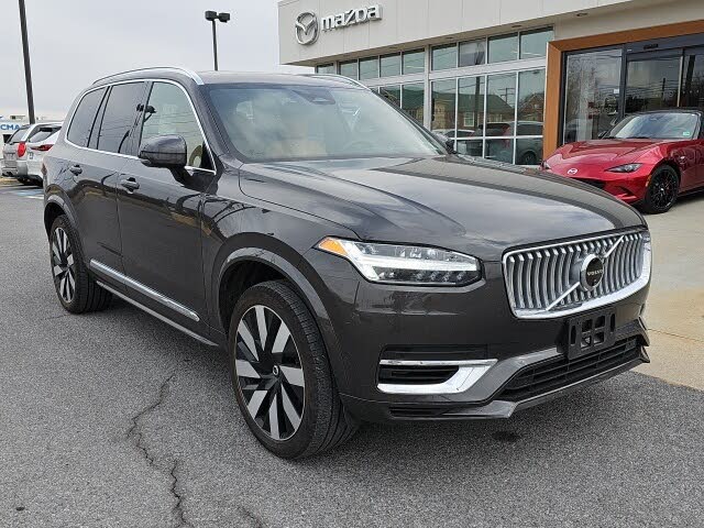 2024 Volvo XC90 Recharge T8 Ultimate Bright Theme 7-Passenger eAWD