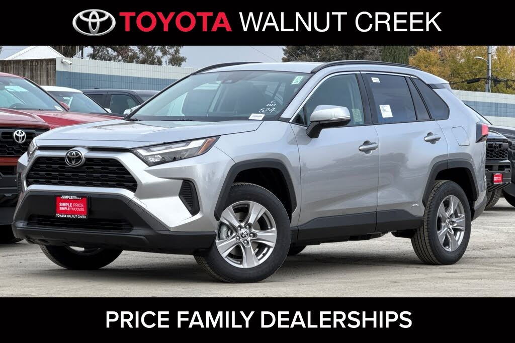 2025 Toyota RAV4 Hybrid XLE AWD