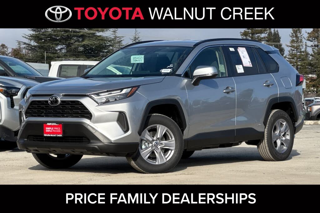 2025 Toyota RAV4 Hybrid XLE AWD